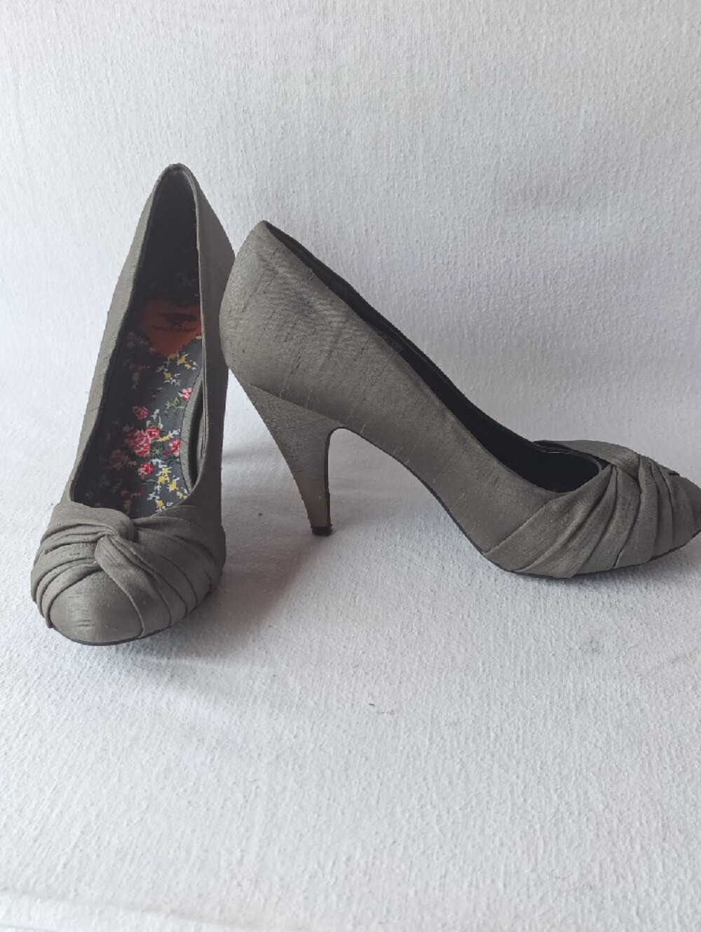 Rocket Dog Olive Green Knot-Front Pumps